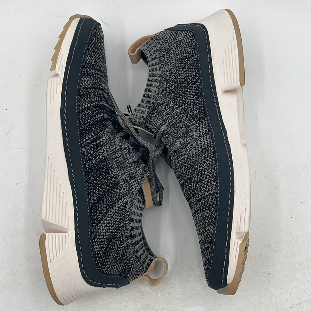 Clarks Trigenic Knit Lace Comfort Sneakers womens 8.5 - Picture 4 of 8